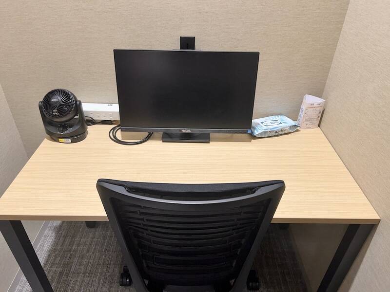 【レンタルスペース】【スペイシー】貸会議室 みなとみらい駅 1名の画像