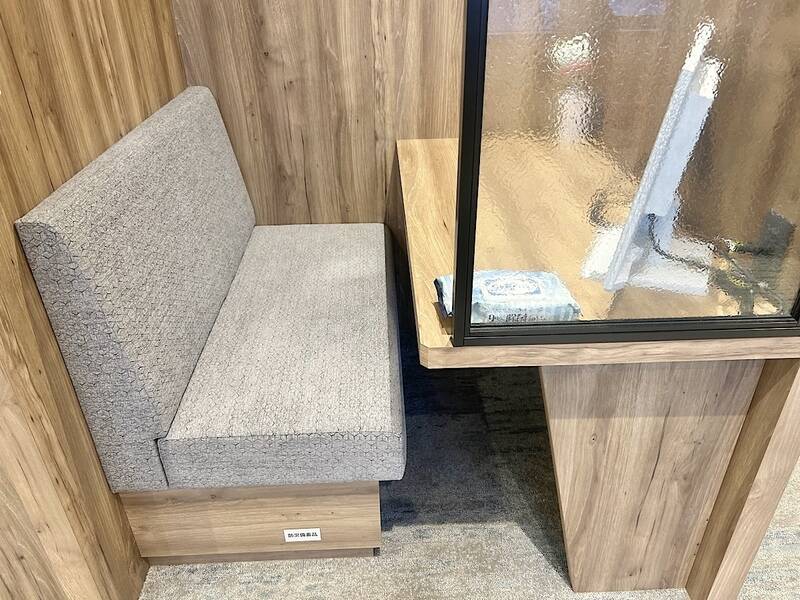 【レンタルスペース】【スペイシー】貸会議室 仙川駅 1名の画像
