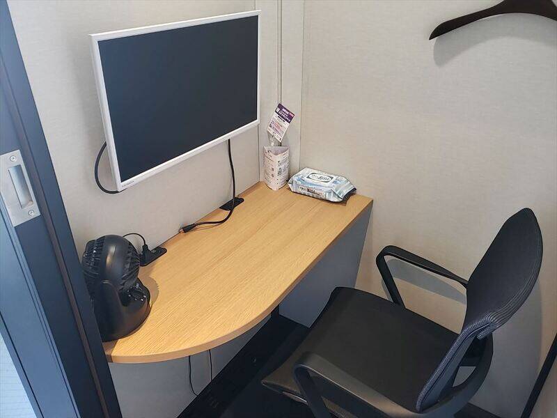 【レンタルスペース】【スペイシー】貸会議室 浦安駅 1名の画像