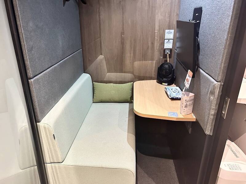 【レンタルスペース】【スペイシー】貸会議室 本八幡駅 1名の画像