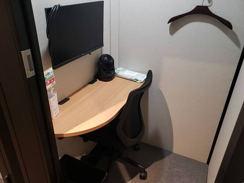 【レンタルスペース】【スペイシー】貸会議室 武蔵小金井駅 1名の画像