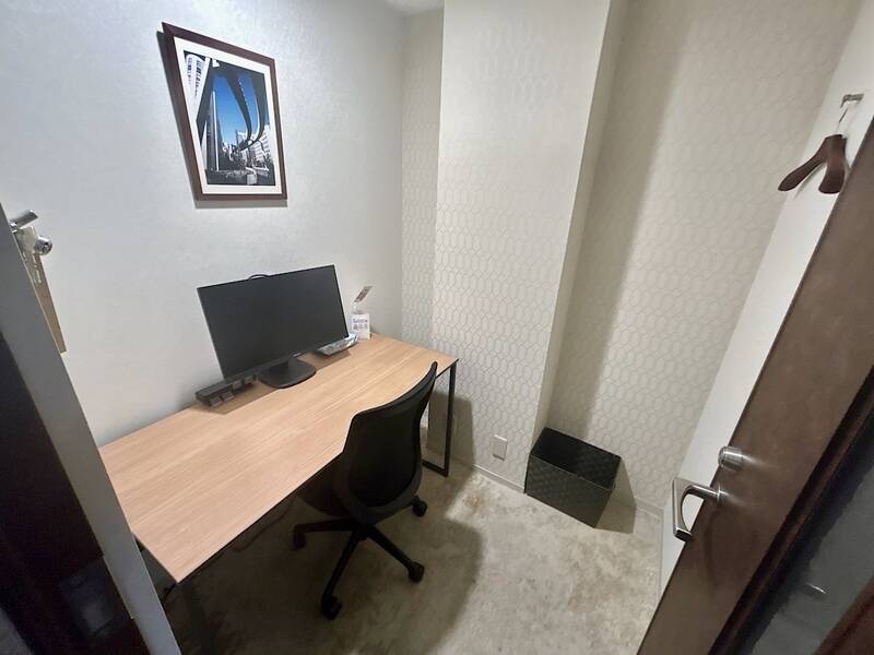 【レンタルスペース】【スペイシー】貸会議室 京成千葉駅 1名の画像