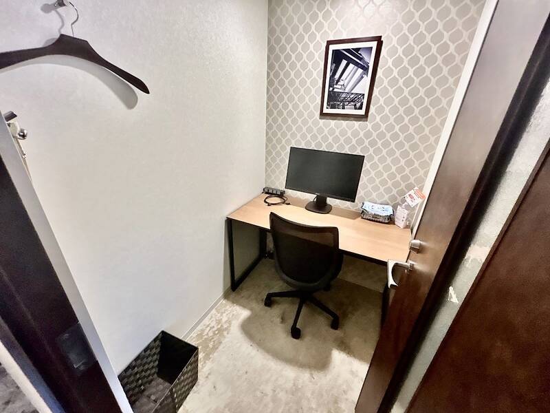 【レンタルスペース】【スペイシー】貸会議室 京成千葉駅 1名の画像