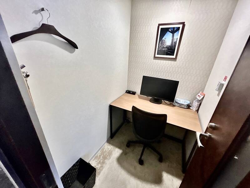 【レンタルスペース】【スペイシー】貸会議室 京成千葉駅 1名の画像