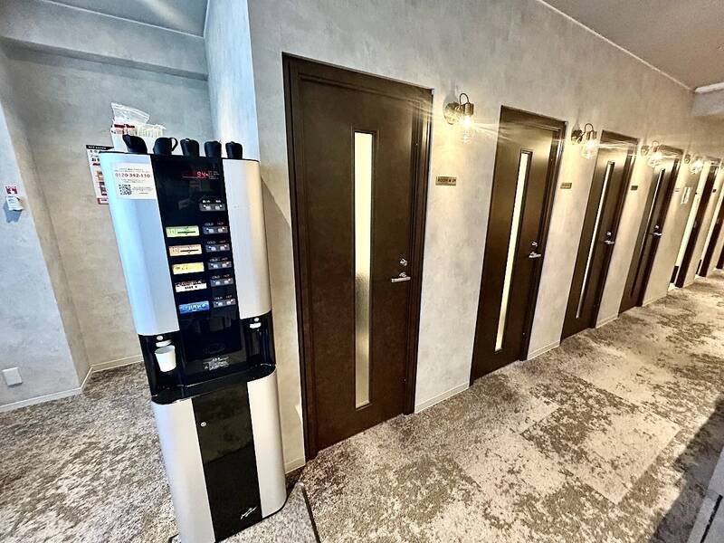 【レンタルスペース】【スペイシー】貸会議室 京成千葉駅 1名の画像