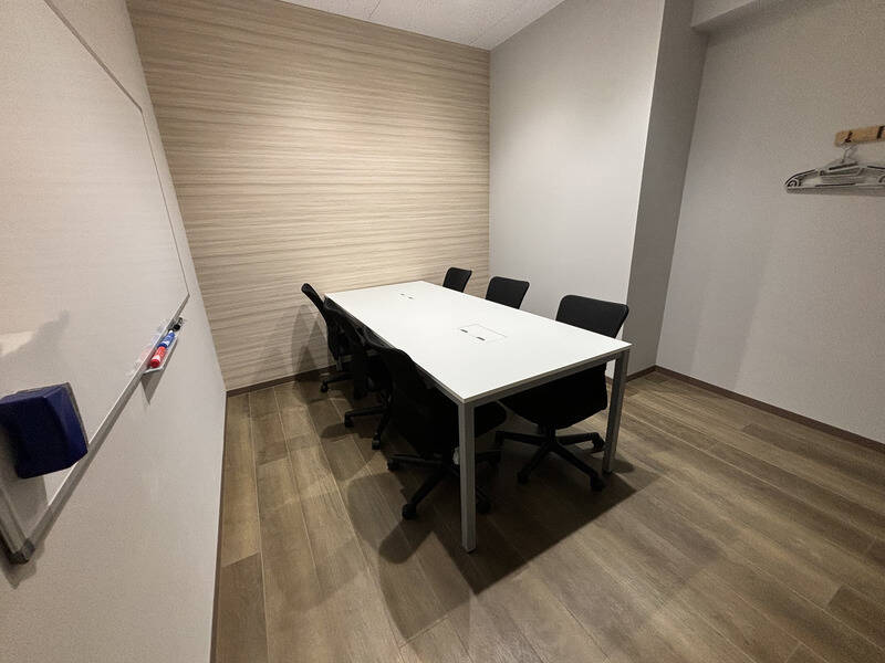 RoomB-4