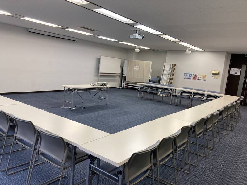 ＳＭＧ貸し会議室　カーニープレイス本町ビル4F-25