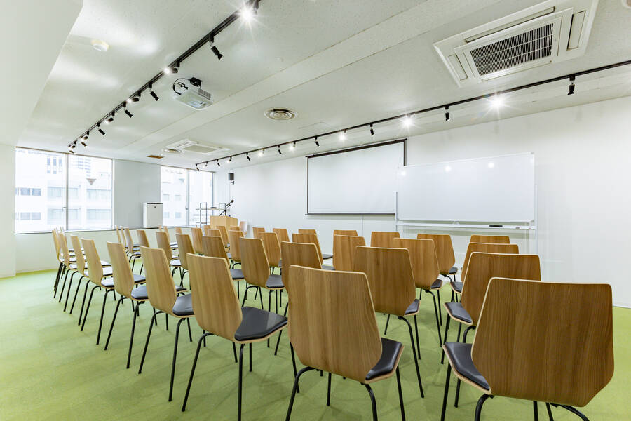 【初めて利用する方限定】名古屋伏見貸し会議室Nuts-4