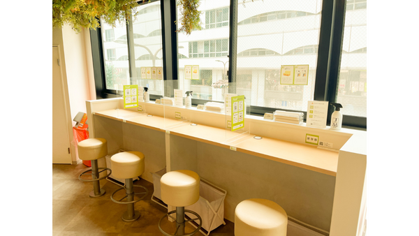 FEEEP池袋東口店 1名席 カウンター席-1