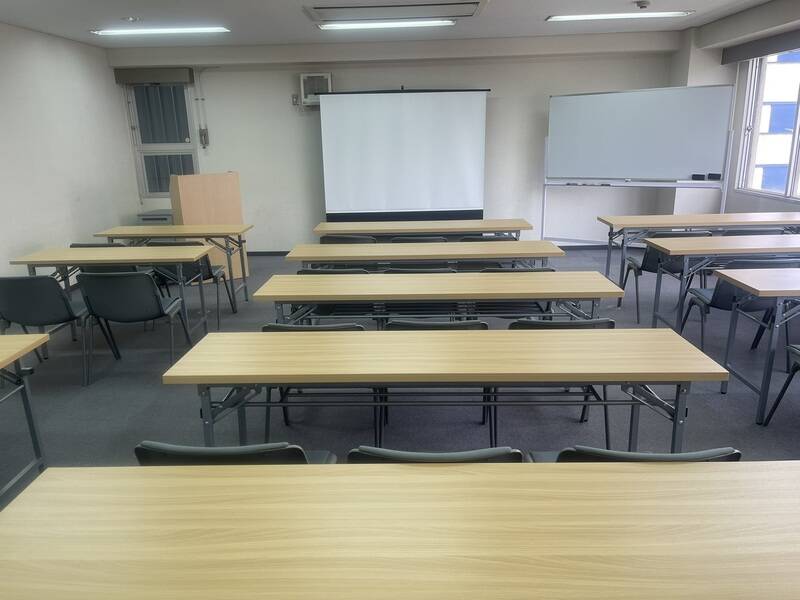 ＳＭＧ貸し会議室　近商ビル7階B室-3