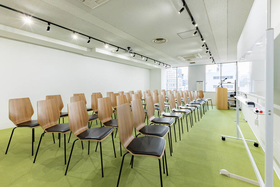 【初めて利用する方限定】名古屋伏見貸し会議室Nuts-8