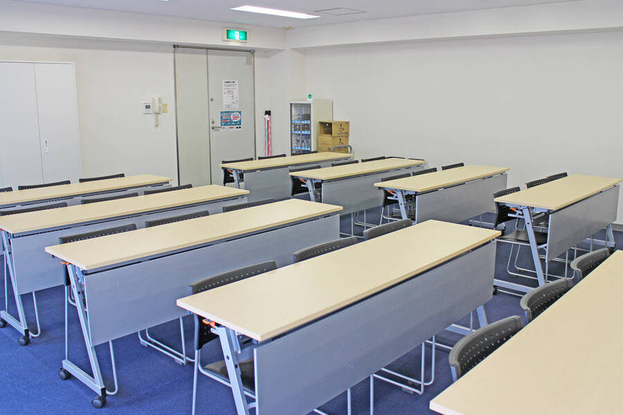 ＳＭＧ貸し会議室　サンワールドビル6階2号室-12