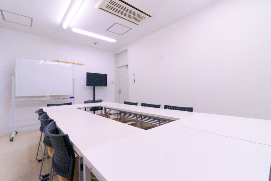 ふれあい貸し会議室 心斎橋C-9