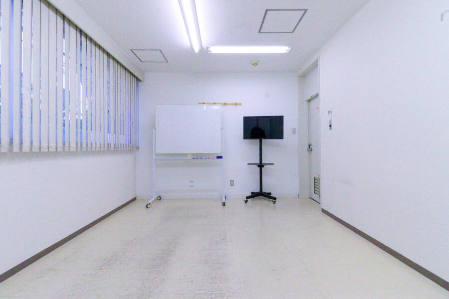 ふれあい貸し会議室 心斎橋C-18