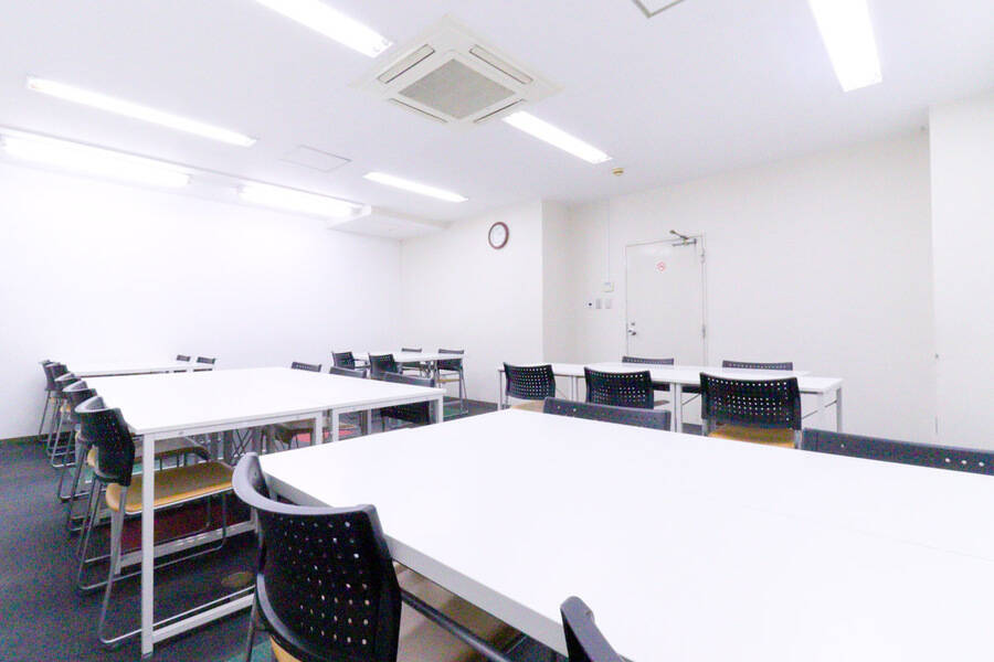 ふれあい貸し会議室 心斎橋E-9