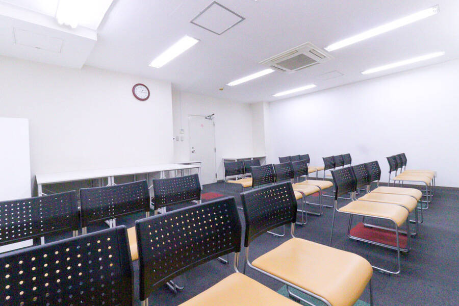 ふれあい貸し会議室 心斎橋E-21