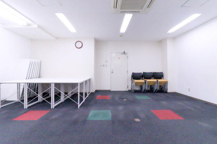 ふれあい貸し会議室 心斎橋E-25