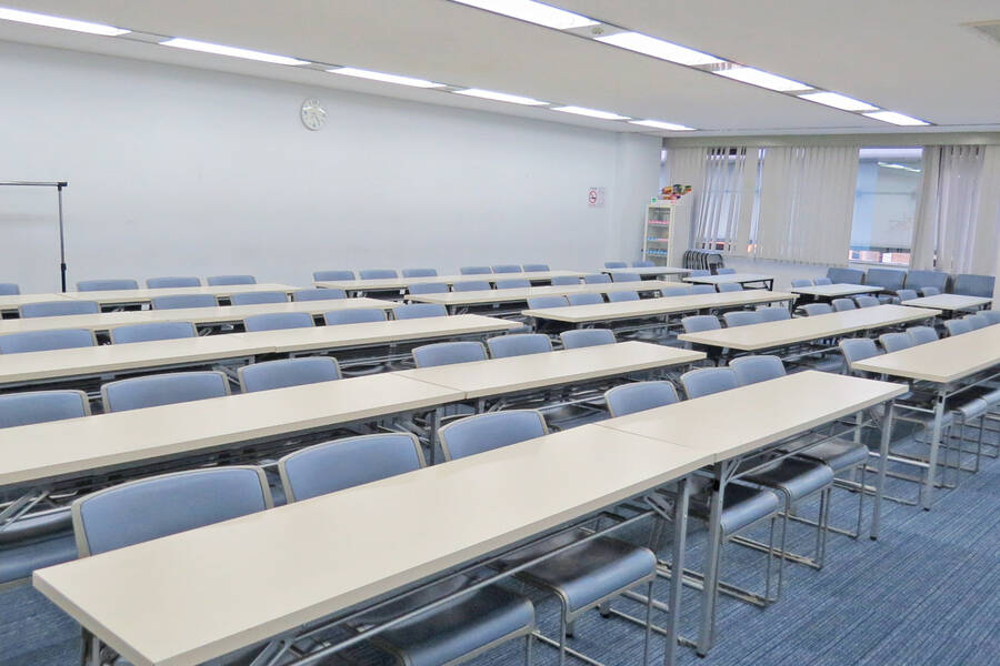 ＳＭＧ貸し会議室　カーニープレイス本町ビル4F-13