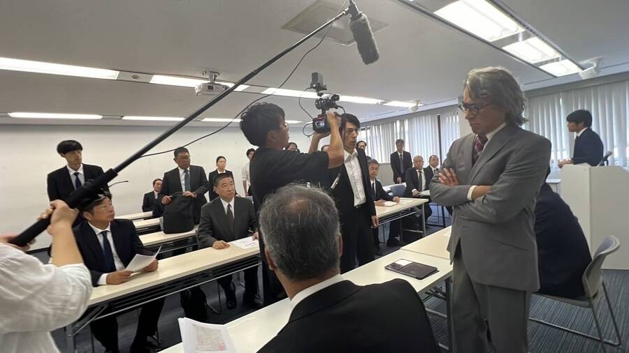 ＳＭＧ貸し会議室　カーニープレイス本町ビル4F-17