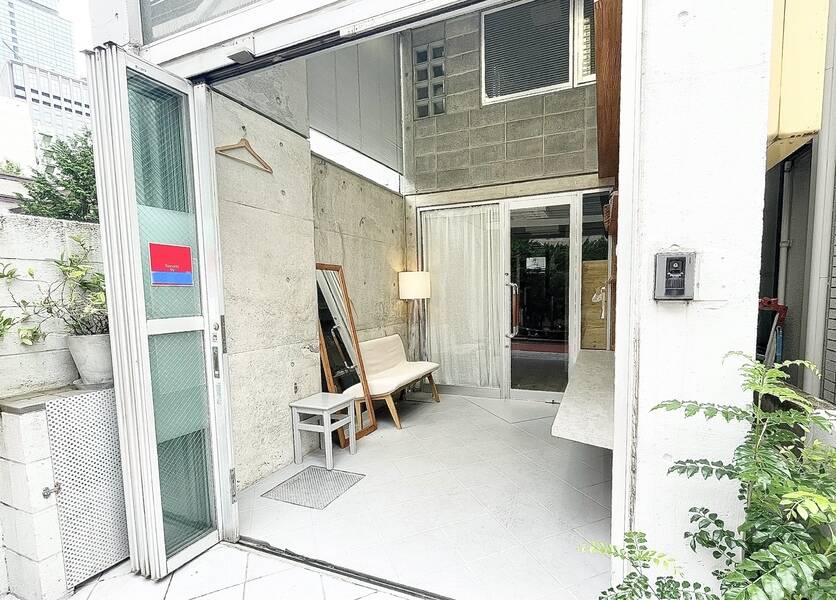 Gallery studio 24-6