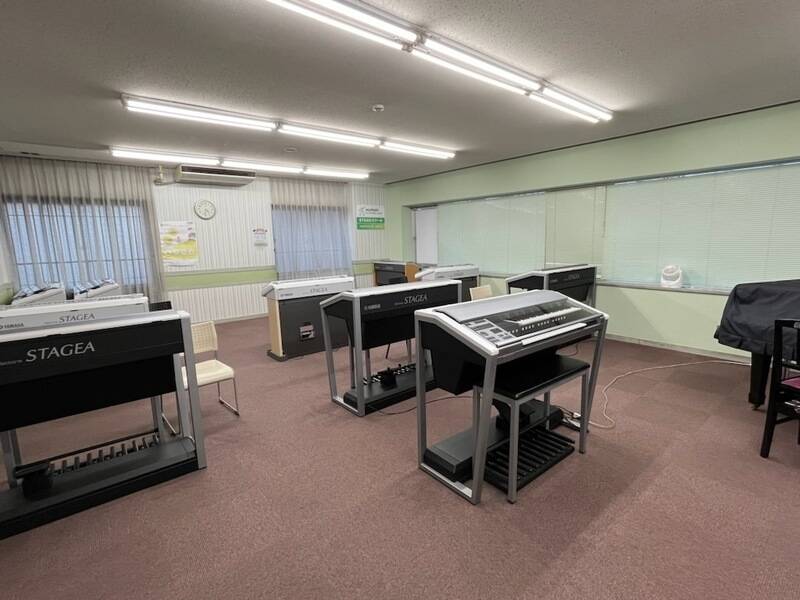 小阪楽器店　布施本店-4