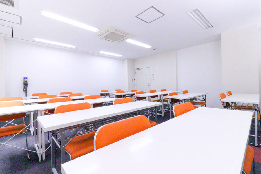 ふれあい貸し会議室 心斎橋D-4