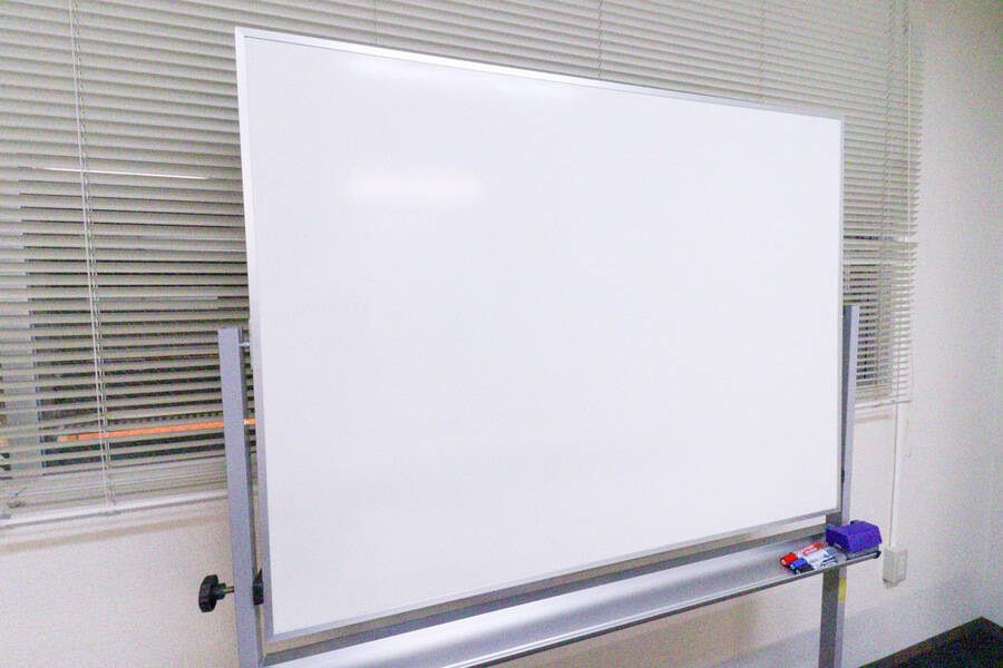 ふれあい貸し会議室 心斎橋D-22