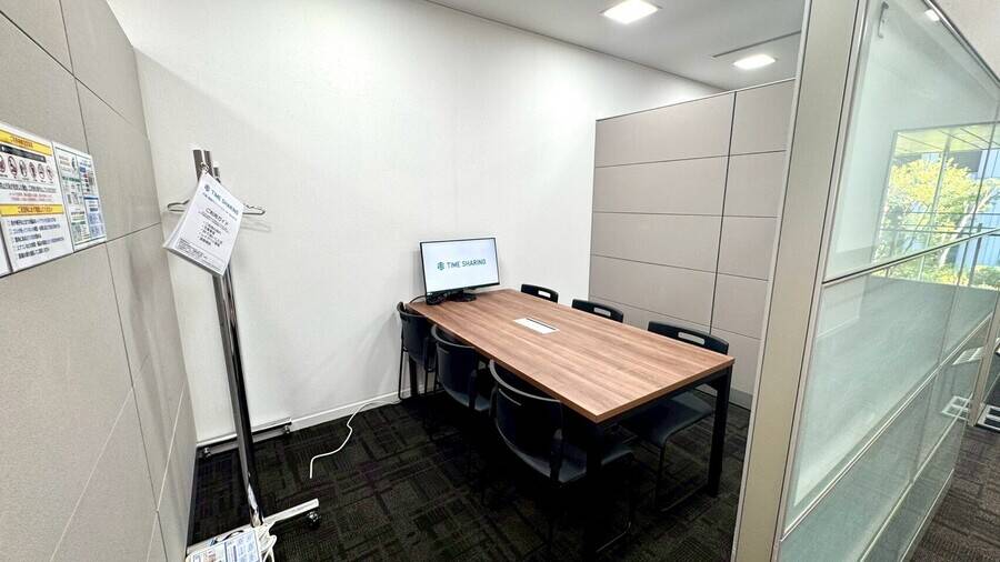 TIME SHARING TSHG淀屋橋ビル 2F Booth.E-4