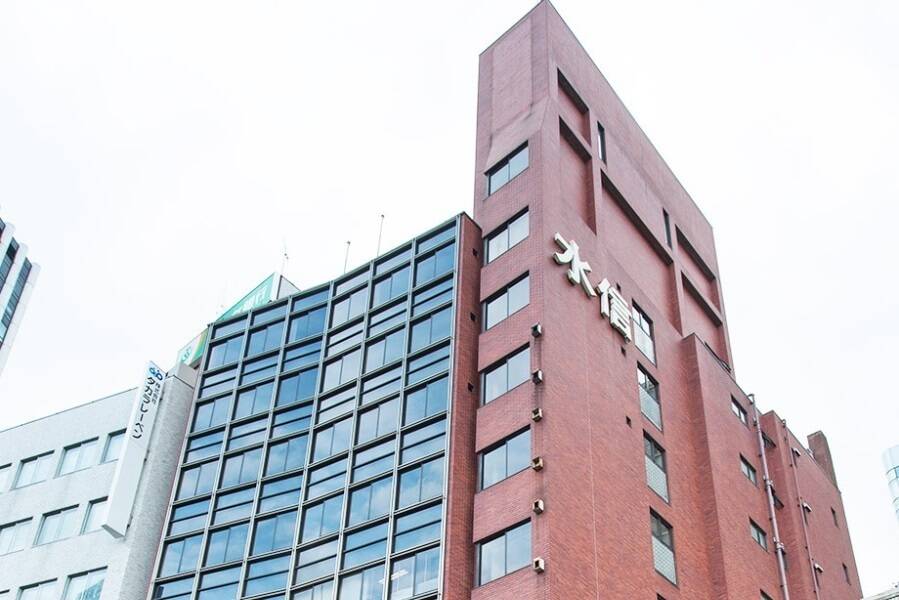 横浜アントレサロン 6名会議室-4