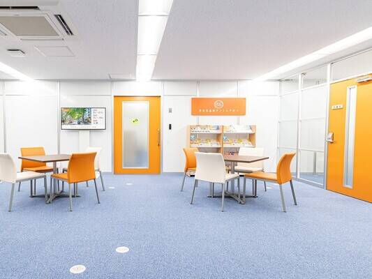 渋谷宮益坂アントレサロン 4名会議室-3