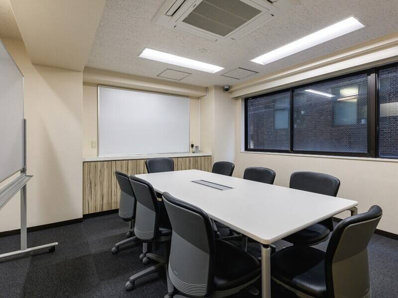 新宿アントレサロン 8名会議室B-1