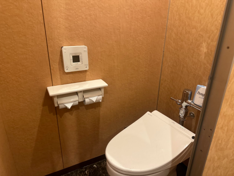 港区新橋駅徒歩２分！完全個室の会議室(10名)-31