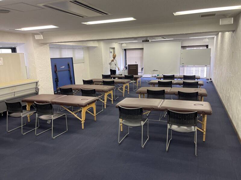 SMG貸し会議室 サンワールドビル6階1号室-34