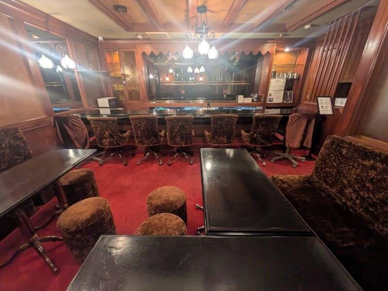 THE SALON-3