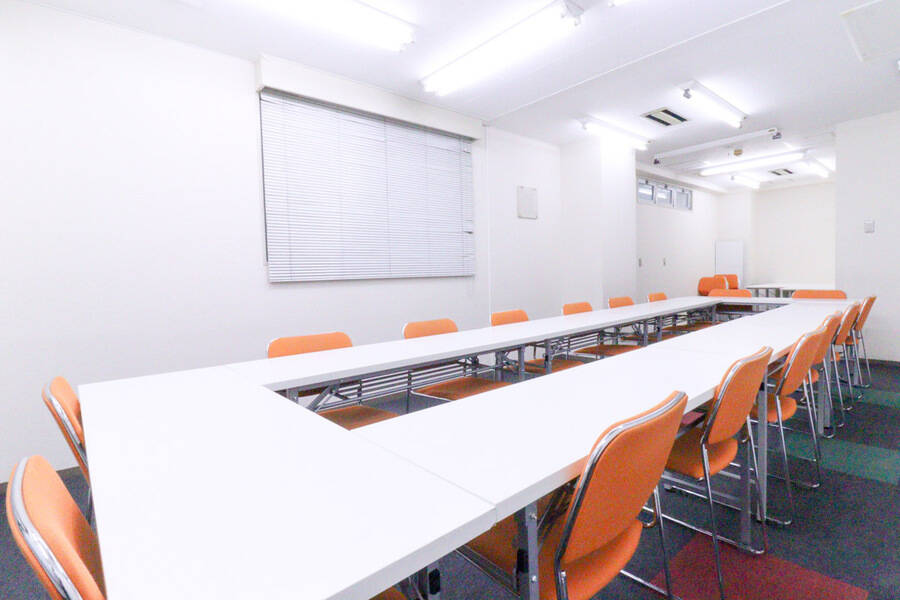 ふれあい貸し会議室 心斎橋F-14