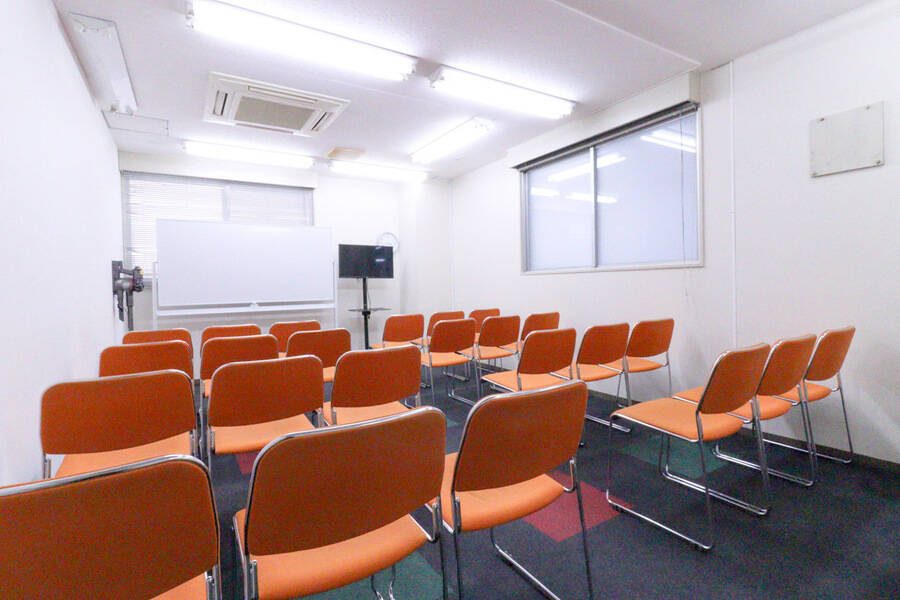 ふれあい貸し会議室 心斎橋F-17