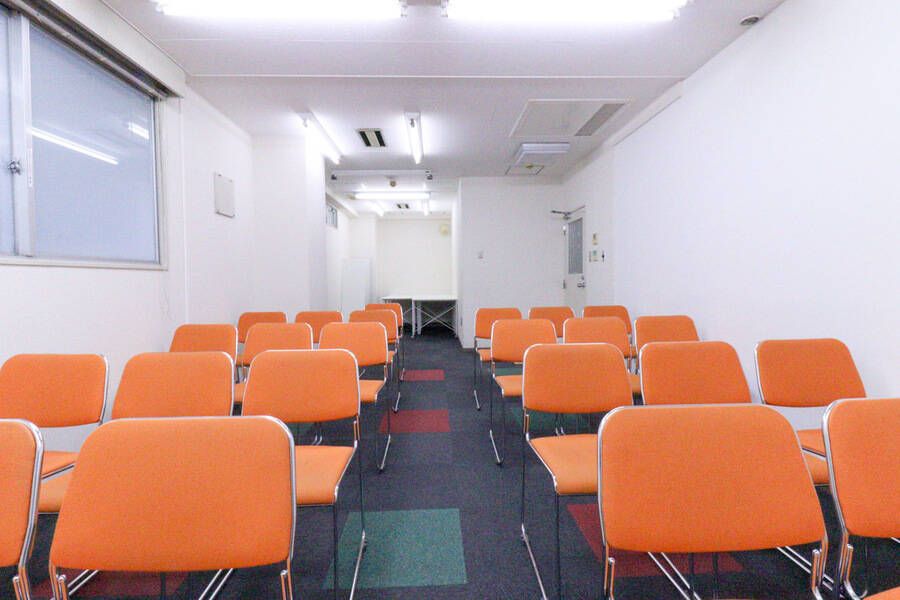 ふれあい貸し会議室 心斎橋F-19