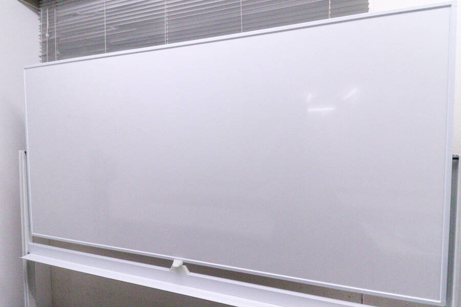 ふれあい貸し会議室 心斎橋F-28