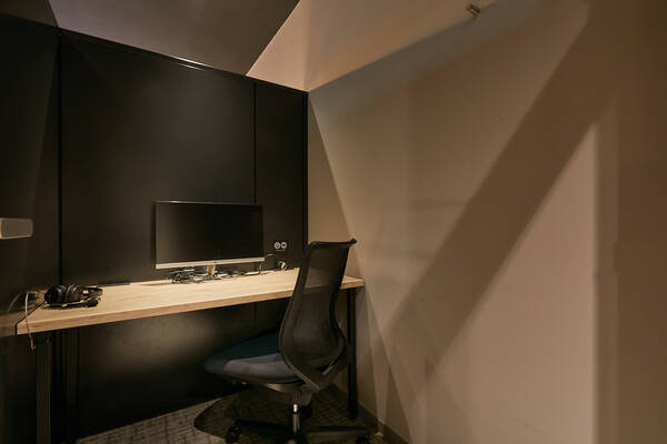 H1T町田 ROOM L 03-3