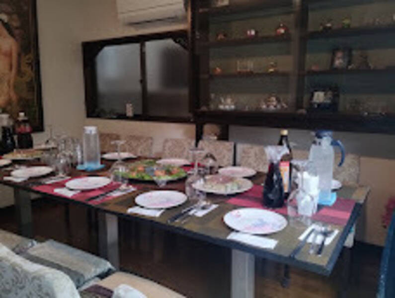 一軒屋一階洋室十畳　神泉駅すぐ-4