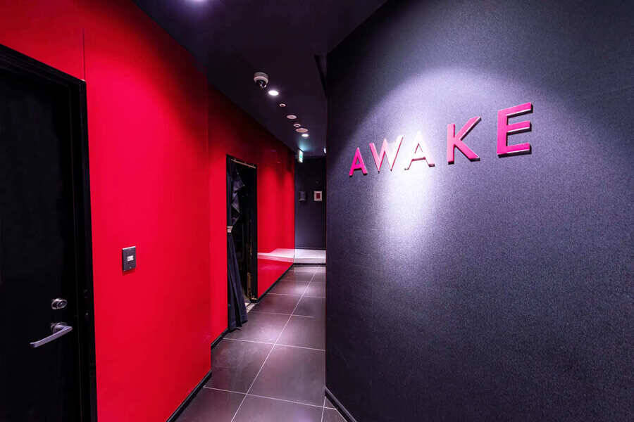 AWAKE-10