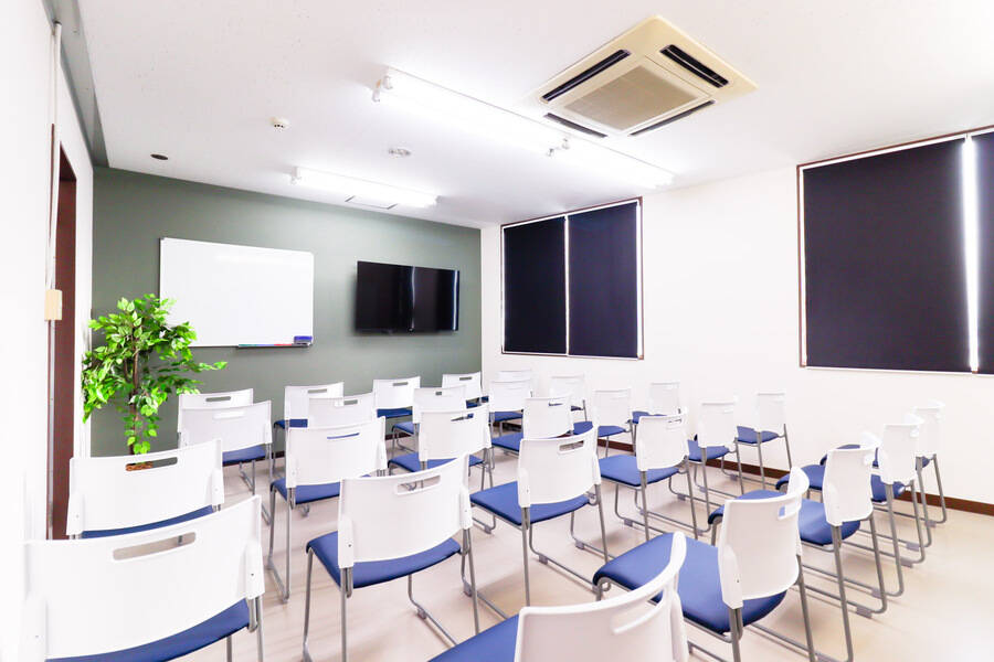 ふれあい貸し会議室 名古屋No145 | 名古屋駅 | ¥814 〜