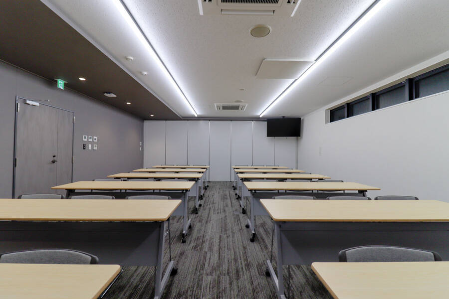 ふれあい貸し会議室 Premium トヨタレンタリース博多駅前B-4