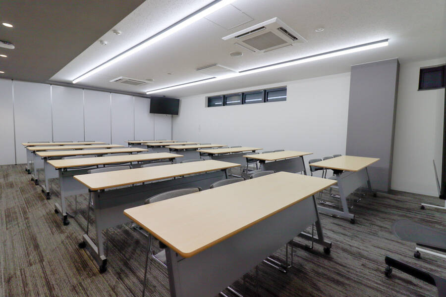 ふれあい貸し会議室 Premium トヨタレンタリース博多駅前B-6