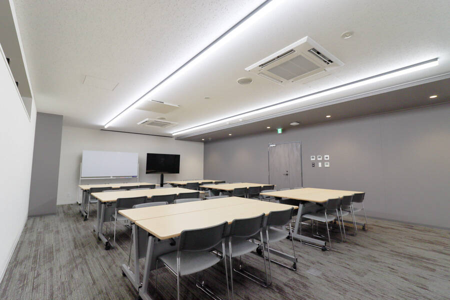 ふれあい貸し会議室 Premium トヨタレンタリース博多駅前B-9