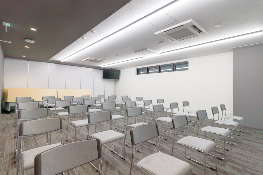 ふれあい貸し会議室 Premium トヨタレンタリース博多駅前B-18