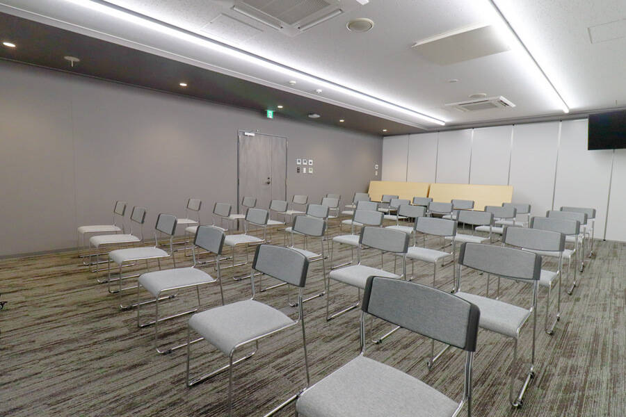 ふれあい貸し会議室 Premium トヨタレンタリース博多駅前B-19
