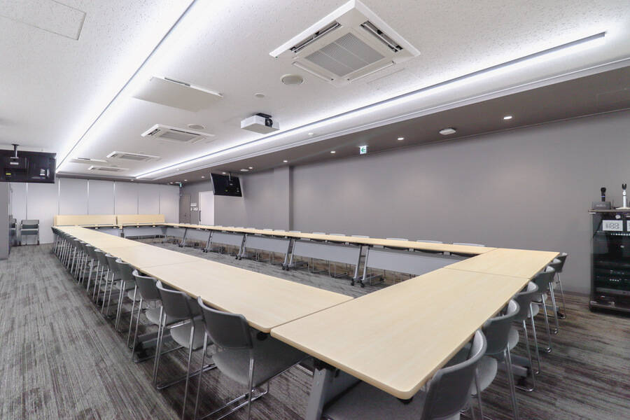 ふれあい貸し会議室 Premium トヨタレンタリース博多駅前A-12