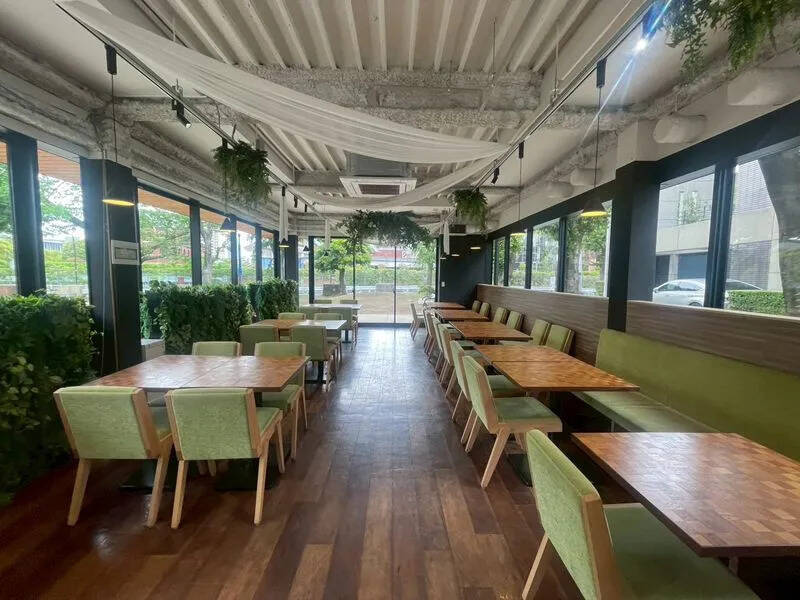 Relax CAFE 恵比寿南一丁目-3