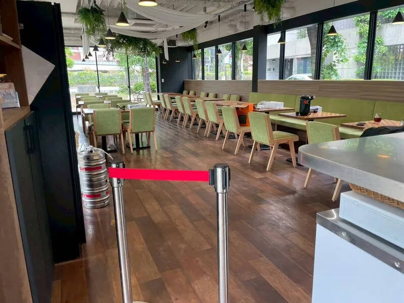 Relax CAFE 恵比寿南一丁目-6